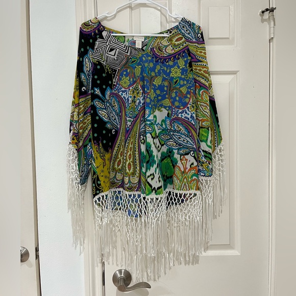 Chicos NWOT V Neck Cold Shoulder Paisley Oversized Fringe Top - Picture 3 of 9